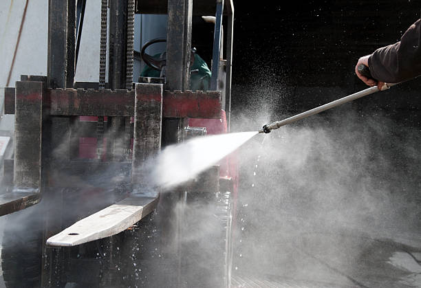 Best Oil Spill Cleanup  in Moon Lake, FL